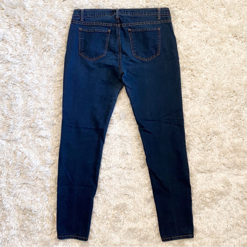 Dark Denim Skinny Jeans Forever 21 - Picture 3 of 7
